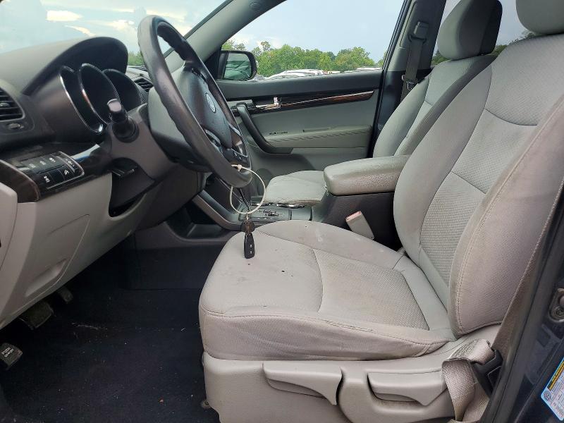 Photo 7 from auction – 2011 KIA SORENTO with VIN 5XYKTDA27BG100214