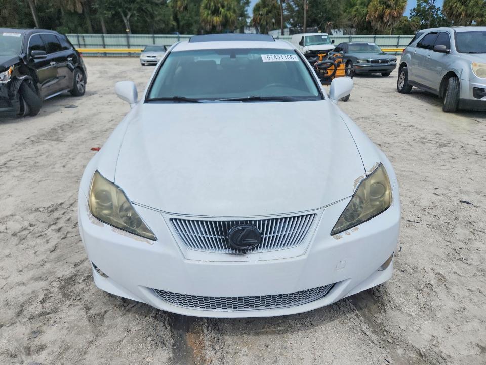 Photo 5 from auction – 2007 LEXUS IS 250 with VIN JTHBK262372053070