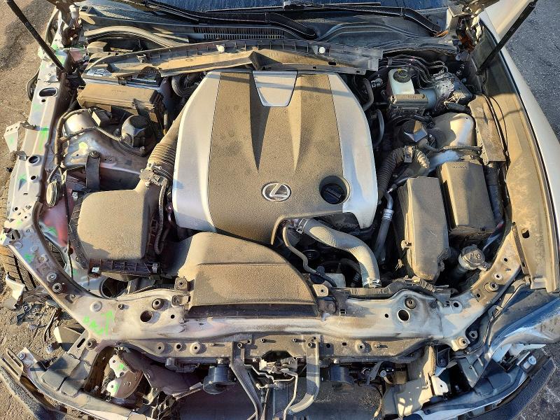 Фото 11 с аукциона – 2017 LEXUS RC с VIN JTHHE5BCXH5016695