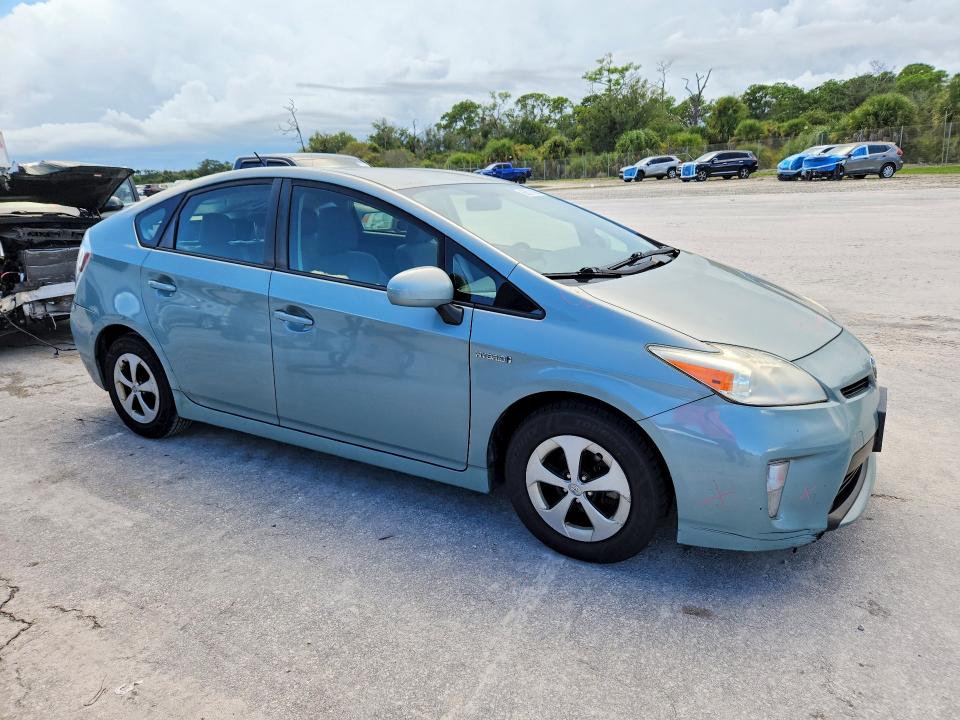 Photo 4 from auction – 2012 TOYOTA PRIUS with VIN JTDKN3DU1C5461112