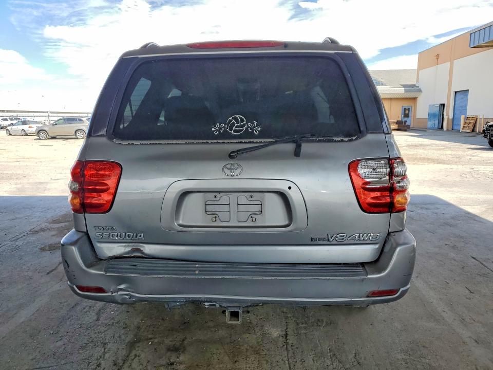 Photo 6 from auction – 2002 TOYOTA SEQUOIA with VIN 5TDBT44A32S089203