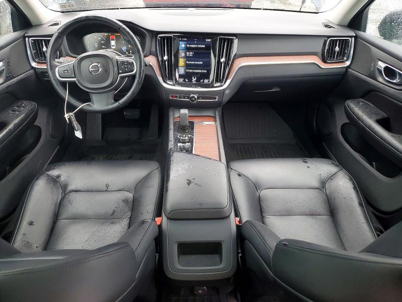 Photo 8 from auction – 2022 VOLVO S60 with VIN 7JRL12TZ6NG162411