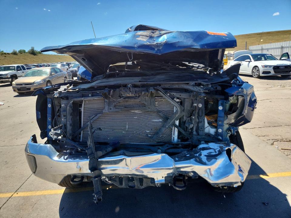 Photo 5 from auction – 2017 CHEVROLET SILVERADO with VIN 3GCUKREC7HG112532