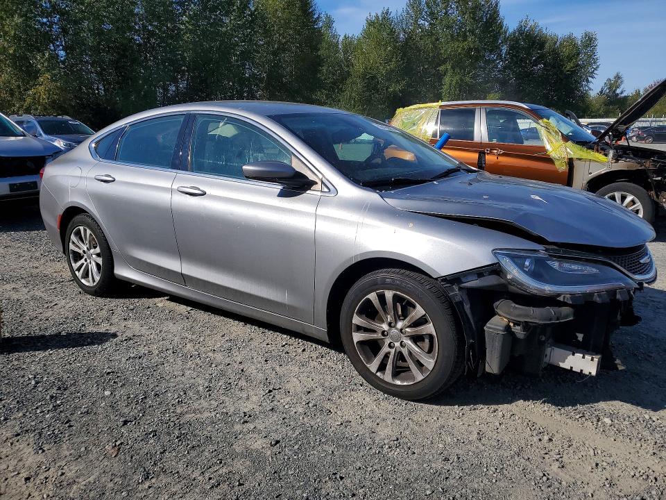 Photo 4 from auction – 2015 CHRYSLER 200 with VIN 1C3CCCAB2FN687150