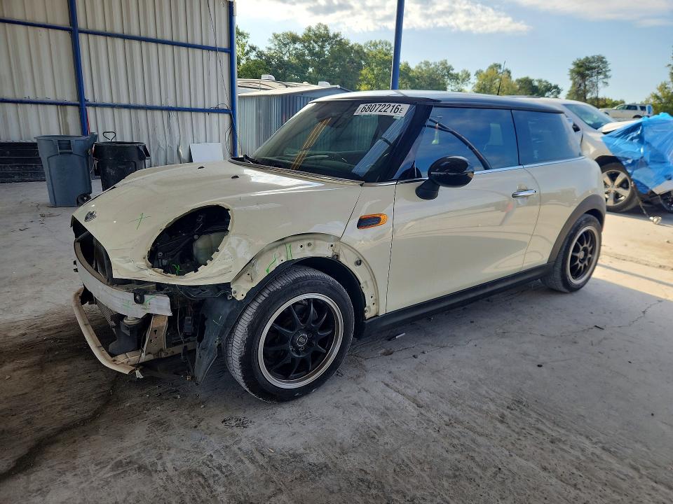 MINI COOPER 2015 with VIN WMWXM5C55F3A58975 - Photo from auction