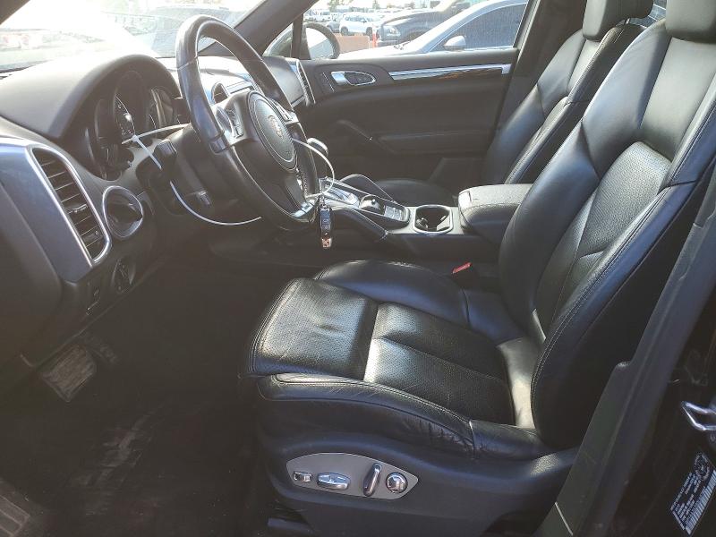 Снимка 7 от търг – 2013 PORSCHE CAYENNE с VIN WP1AA2A23DLA07962