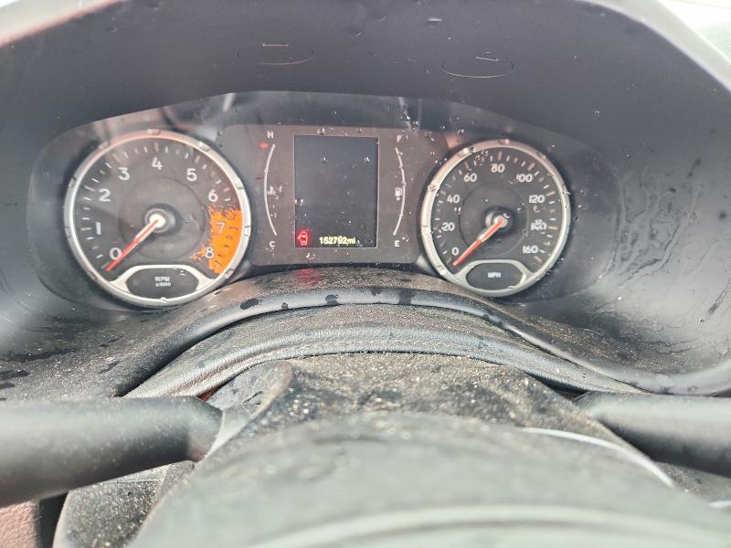 Photo 9 from auction – 2016 JEEP RENEGADE with VIN ZACCJBBT7GPC96670
