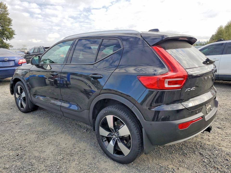 Zdjęcie 2 z aukcji – 2019 VOLVO XC40 z VIN YV4162XZ3K2000615
