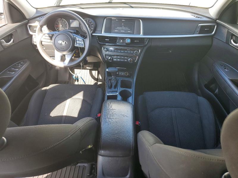Photo 8 from auction – 2019 KIA OPTIMA with VIN 5XXGT4L36KG275635