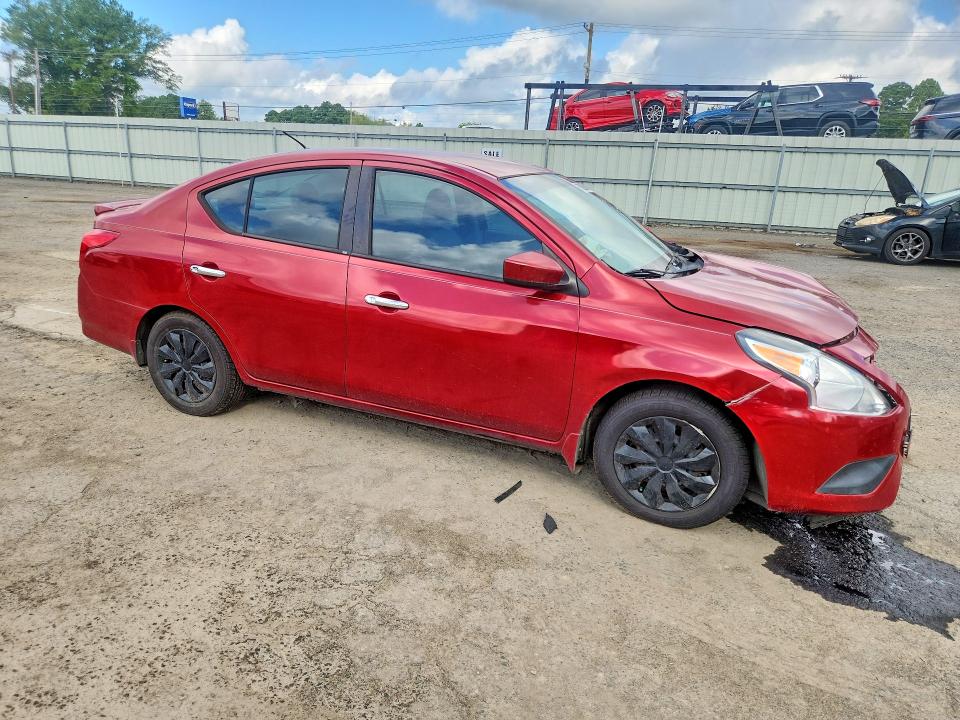 Zdjęcie 4 z aukcji – 2015 NISSAN VERSA z VIN 3N1CN7AP3FL841537