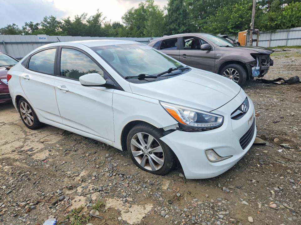 Photo 4 from auction – 2014 HYUNDAI ACCENT with VIN KMHCU4AE9EU588544