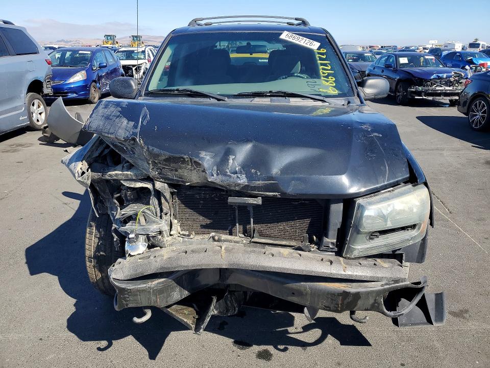 Photo 5 from auction – 2003 CHEVROLET TRAILBLAZER with VIN 1GNDT13SX32115071