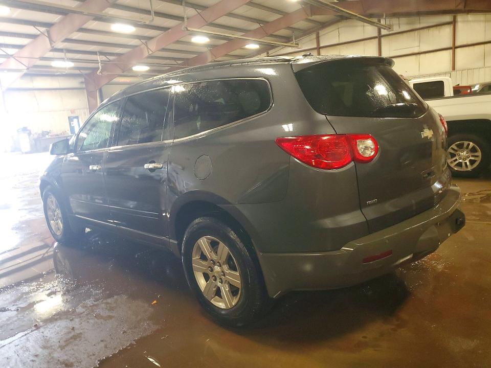 Photo 2 from auction – 2012 CHEVROLET TRAVERSE with VIN 1GNKVJED0CJ340430