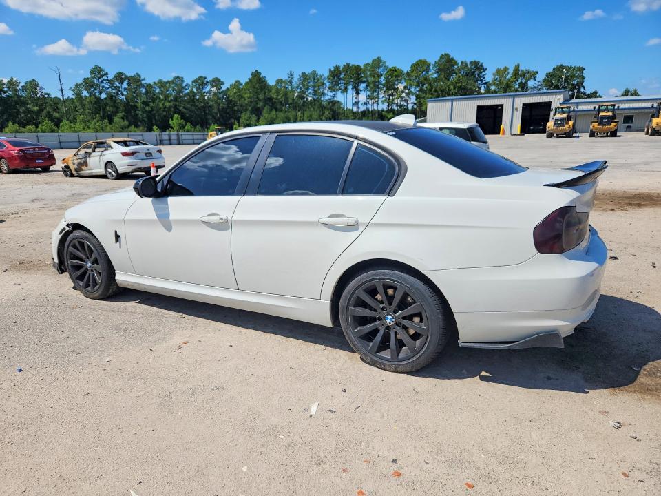 صورة رقم 2 من المزاد - 2011 BMW 328 مع VIN WBAPH7G59BNM58592