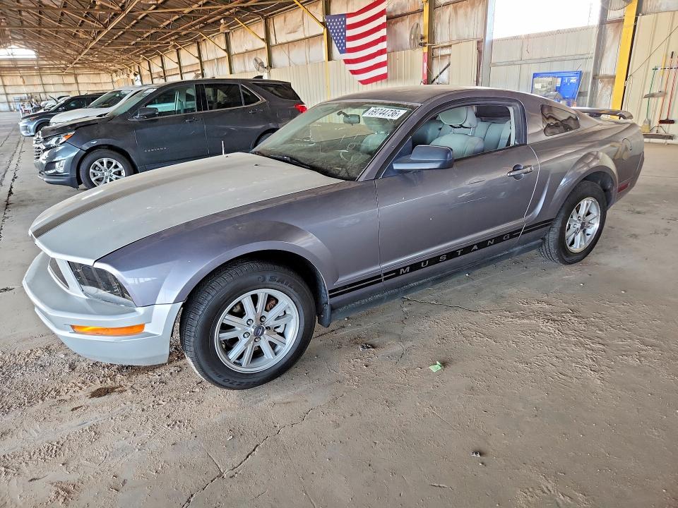 Снимка 1 от търг – 2006 FORD MUSTANG с VIN 1ZVFT80N965192409