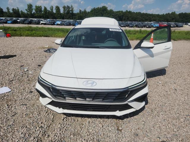 Снимка 5 от търг – 2025 HYUNDAI ELANTRA с VIN KMHLL4DG5SU075612