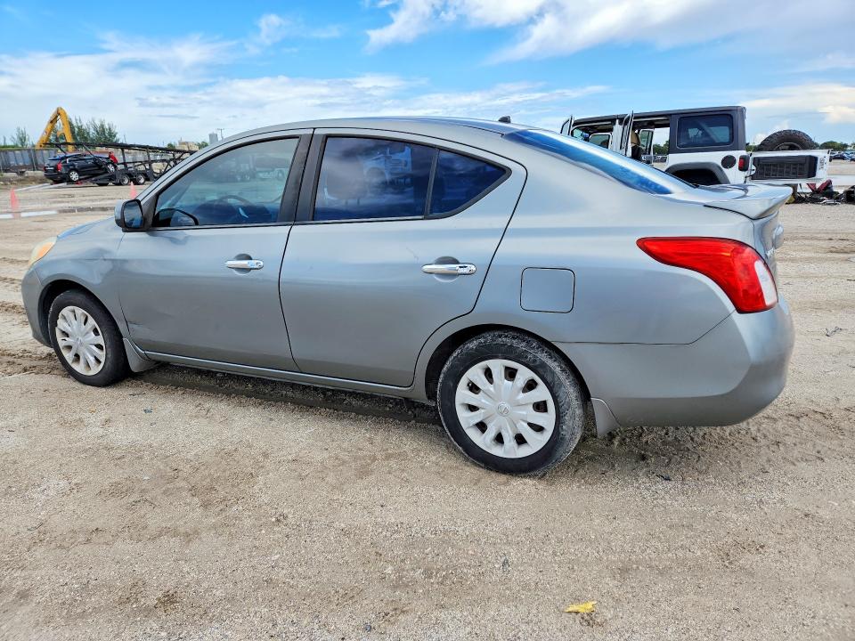 Photo 2 from auction – 2013 NISSAN VERSA with VIN 3N1CN7AP8DL886177