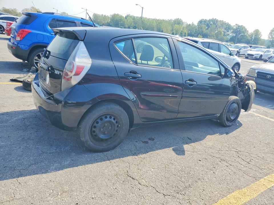 Foto 3 de la subasta – 2012 TOYOTA PRIUS C con VIN JTDKDTB34C1024287