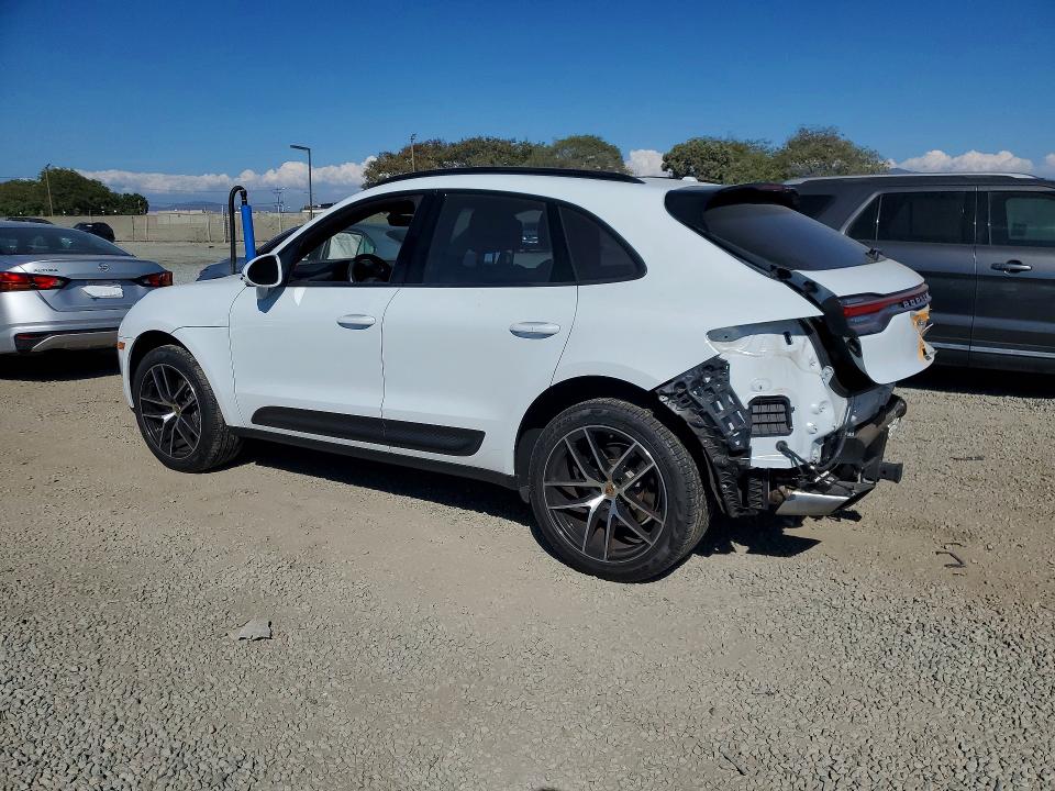 Photo 2 from auction – 2024 PORSCHE MACAN with VIN WP1AA2A52RLB18505