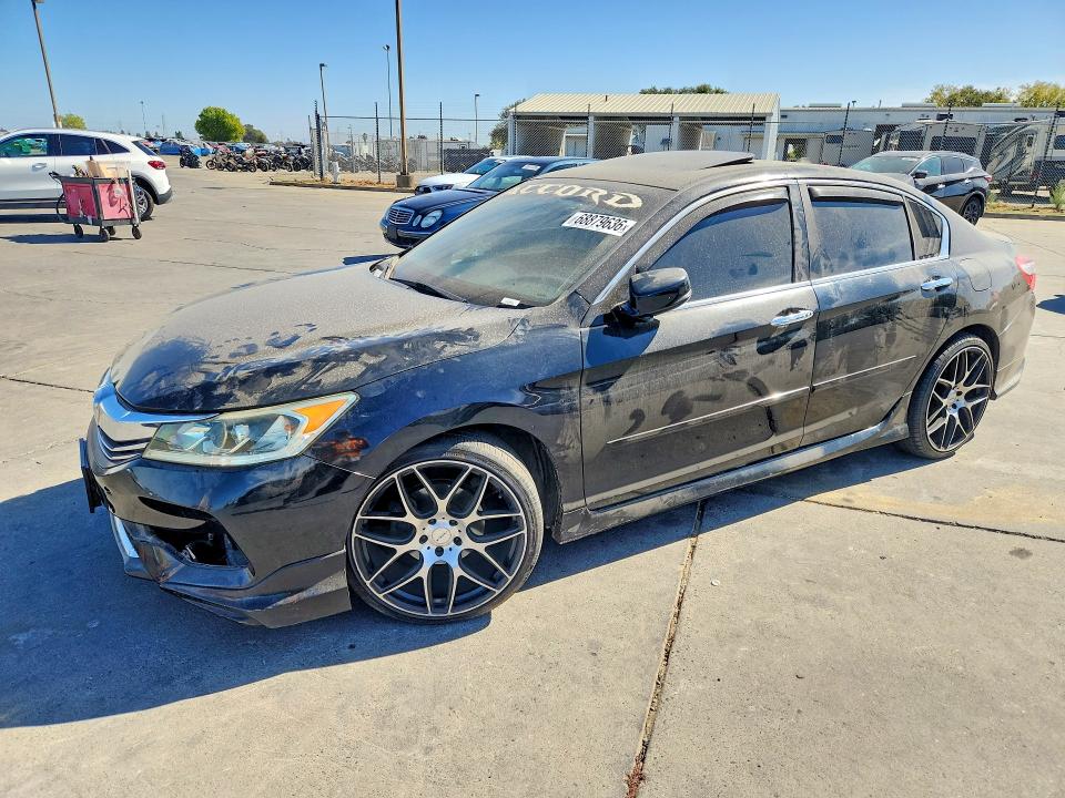 HONDA ACCORD 2016 с VIN 1HGCR2F72GA091510 - Снимка от търг