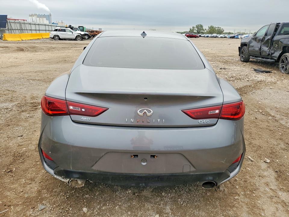 Photo 6 from auction – 2018 INFINITI Q60 with VIN JN1EV7EL0JM391702