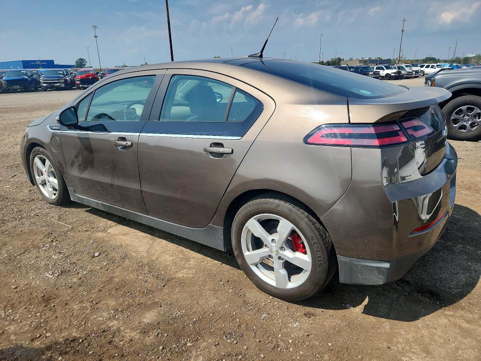 Photo 2 from auction – 2014 CHEVROLET VOLT with VIN 1G1RA6E45EU118590