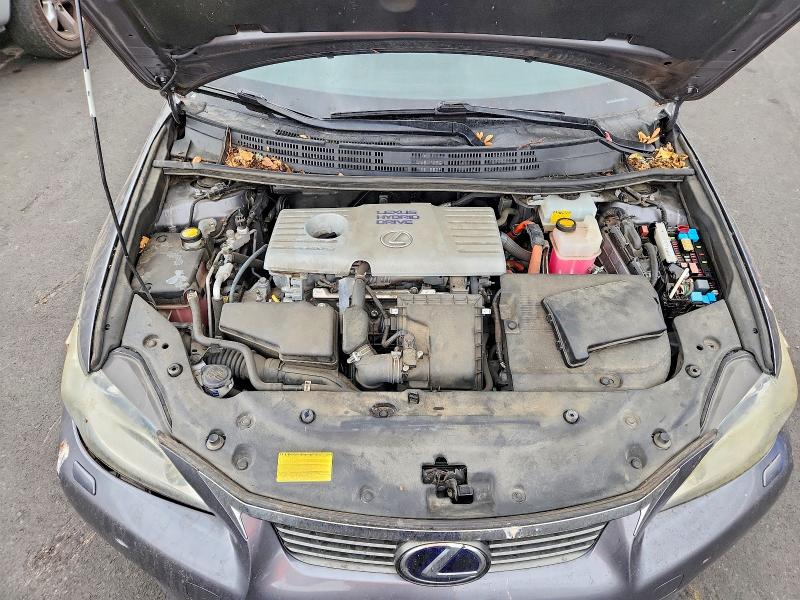 Photo 11 from auction – 2012 LEXUS CT with VIN JTHKD5BH3C2094928