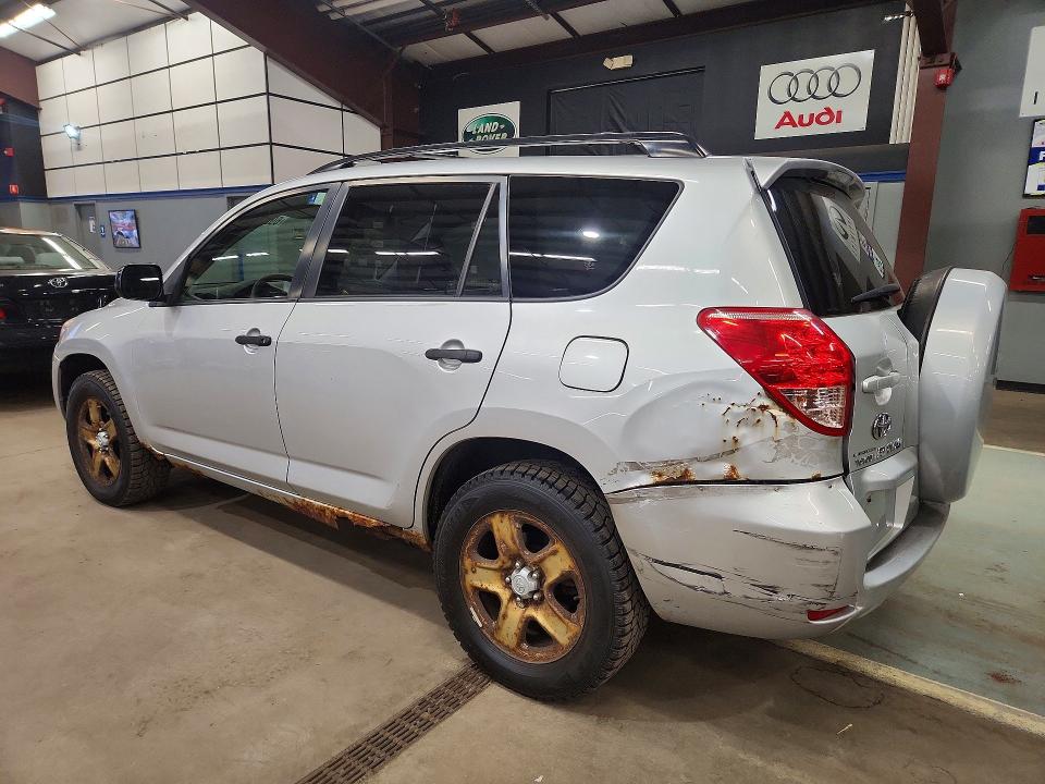 Photo 2 from auction – 2007 TOYOTA RAV4 with VIN JTMBK33V375013446