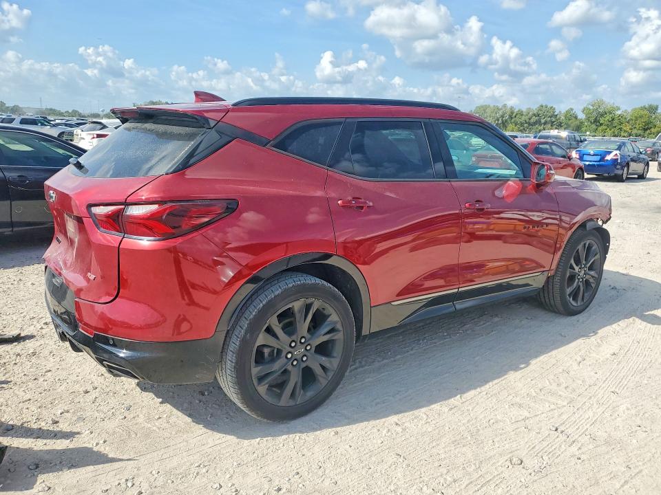 Photo 3 from auction – 2019 CHEVROLET BLAZER with VIN 3GNKBERS7KS652380