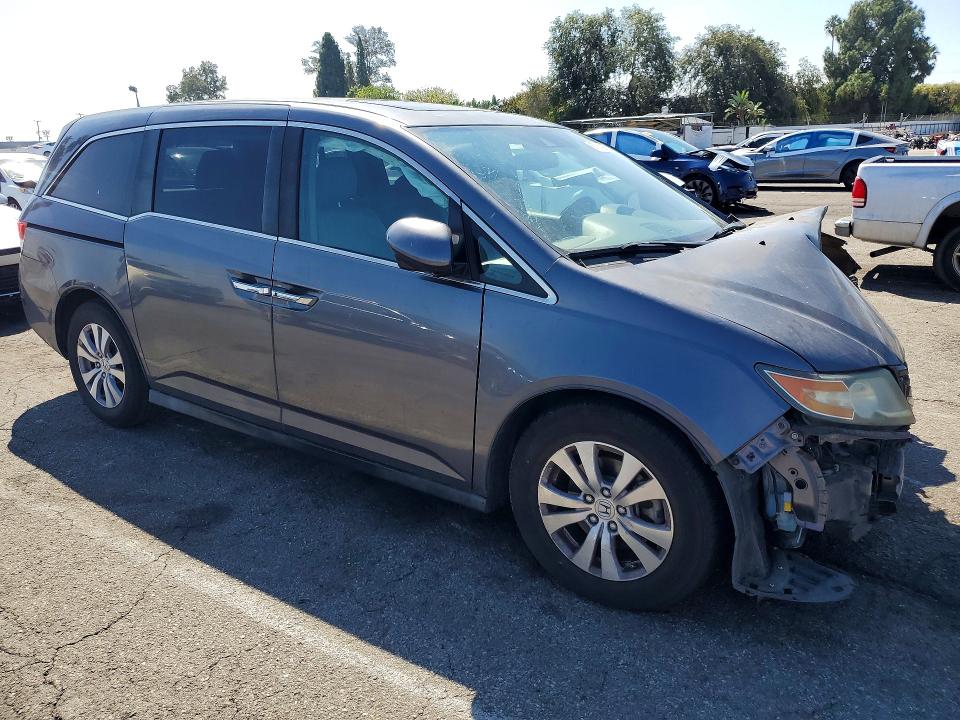 Photo 4 from auction – 2015 HONDA ODYSSEY with VIN 5FNRL5H69FB014123