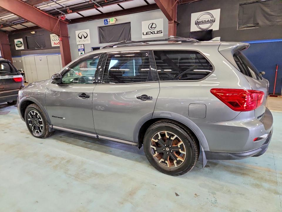 Photo 2 from auction – 2020 NISSAN PATHFINDER with VIN 5N1DR2BM3LC608581