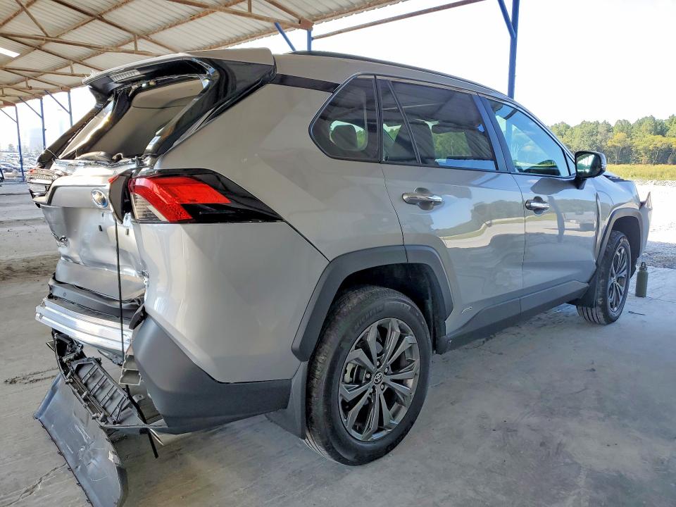 Photo 3 from auction – 2024 TOYOTA RAV4 with VIN 2T3D6RFV0RW073515
