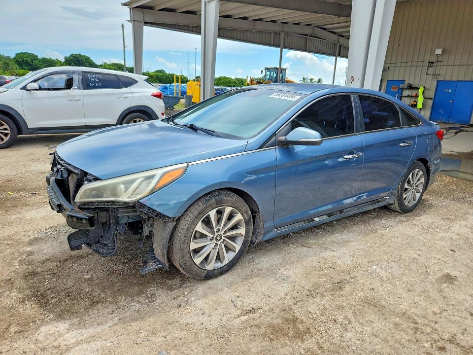 HYUNDAI SONATA 2015 with VIN 5NPE34AF2FH061286 - Photo from auction