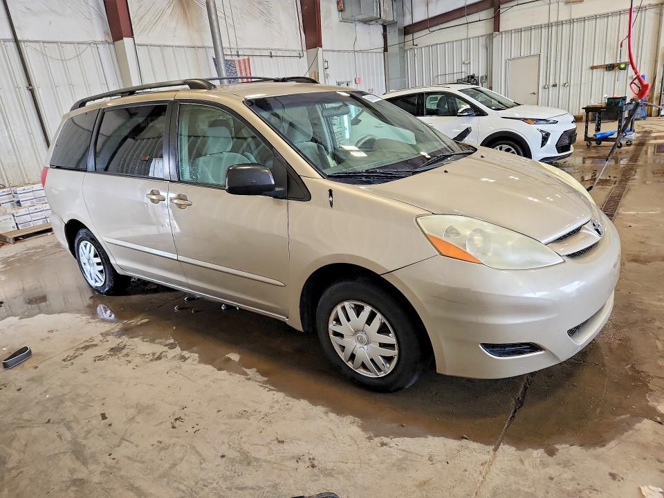 Photo 4 from auction – 2006 TOYOTA SIENNA with VIN 5TDZA23C96S394755