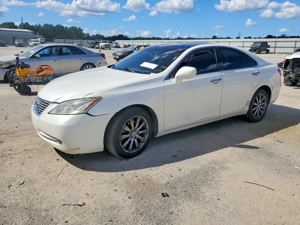 LEXUS ES 2007 with VIN JTHBJ46G572024972 - Photo from auction