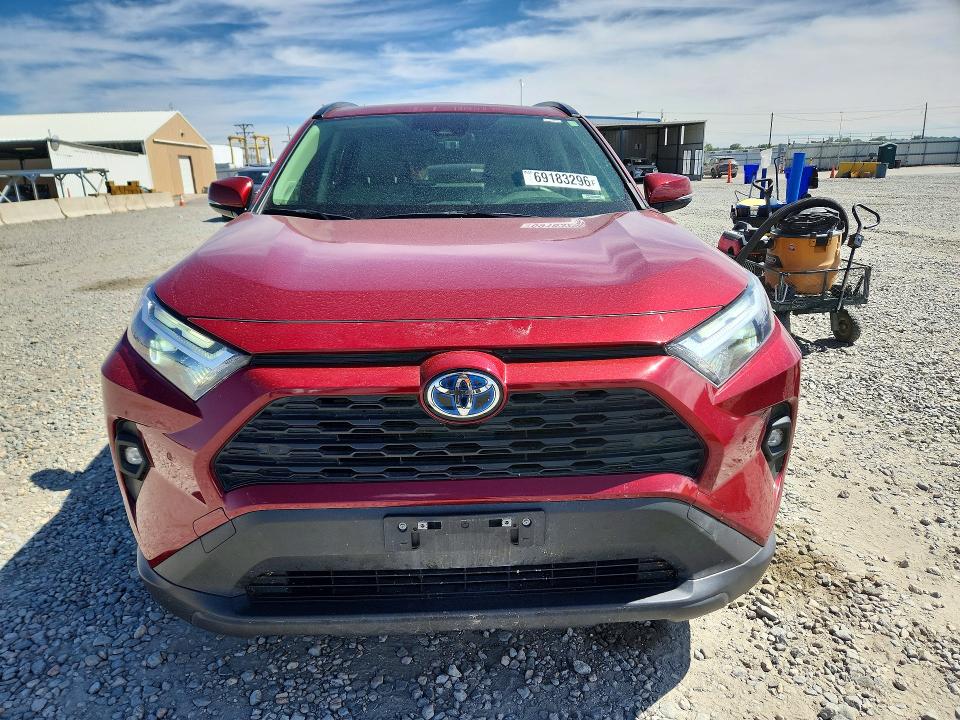 Фото 5 с аукциона – 2023 TOYOTA RAV4 с VIN JTMB6RFV2PD079947