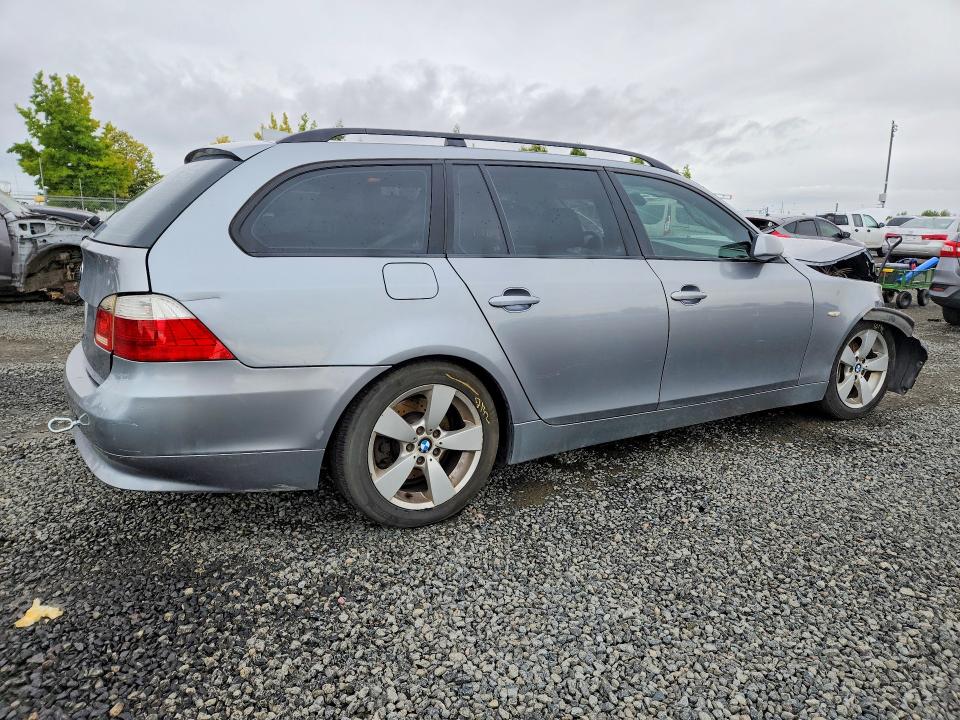 Photo 3 from auction – 2006 BMW 530 with VIN WBANN73576CN01057