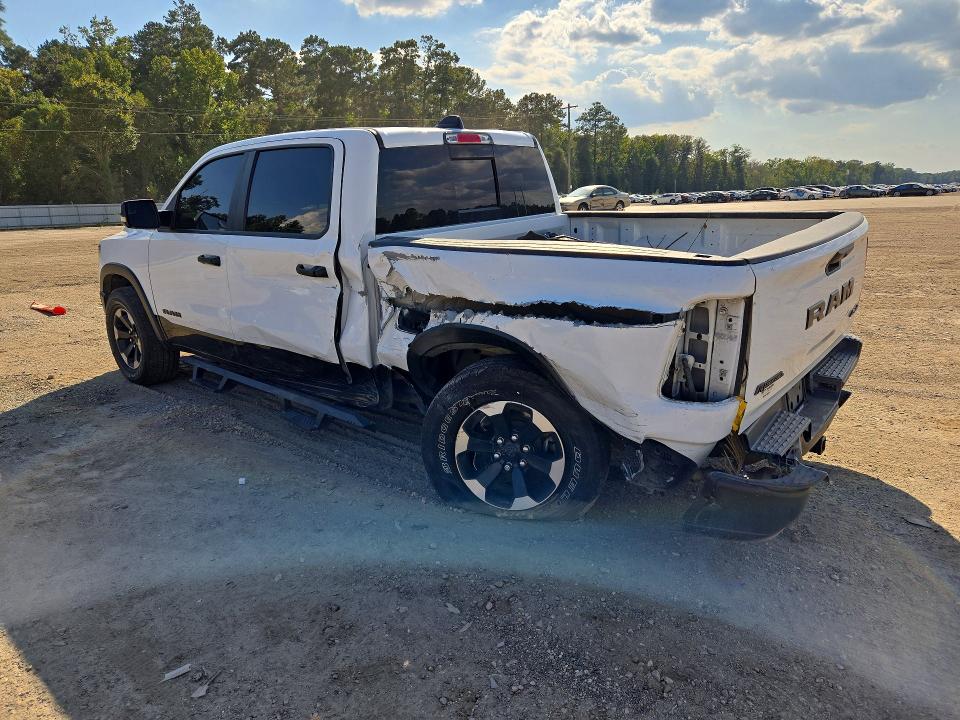 Foto 2 de la subasta – 2022 RAM 1500 con VIN 1C6SRFLT0NN222000