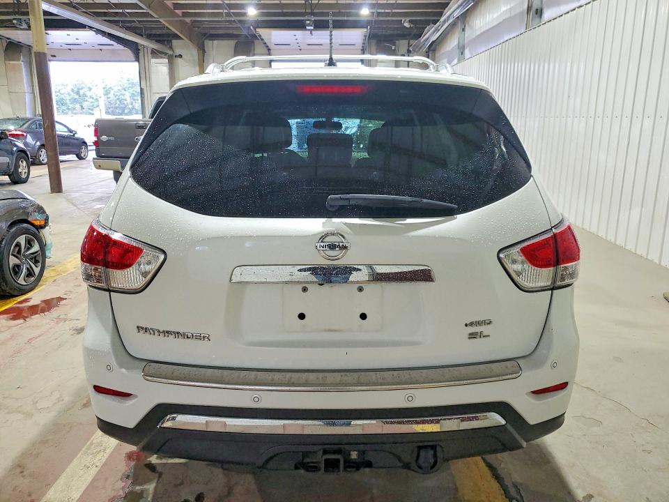 Photo 6 from auction – 2016 NISSAN PATHFINDER with VIN 5N1AR2MM1GC607404