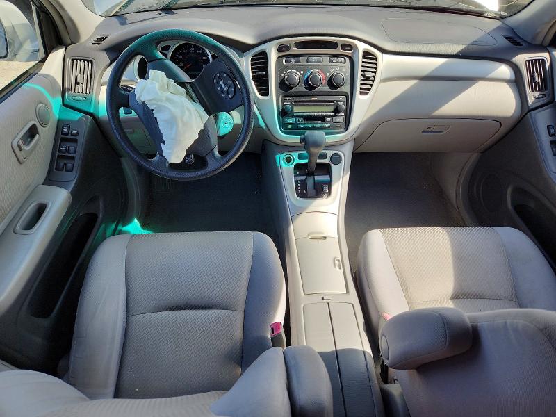 Foto 8 de la subasta – 2005 TOYOTA HIGHLANDER con VIN JTEEP21A450097808