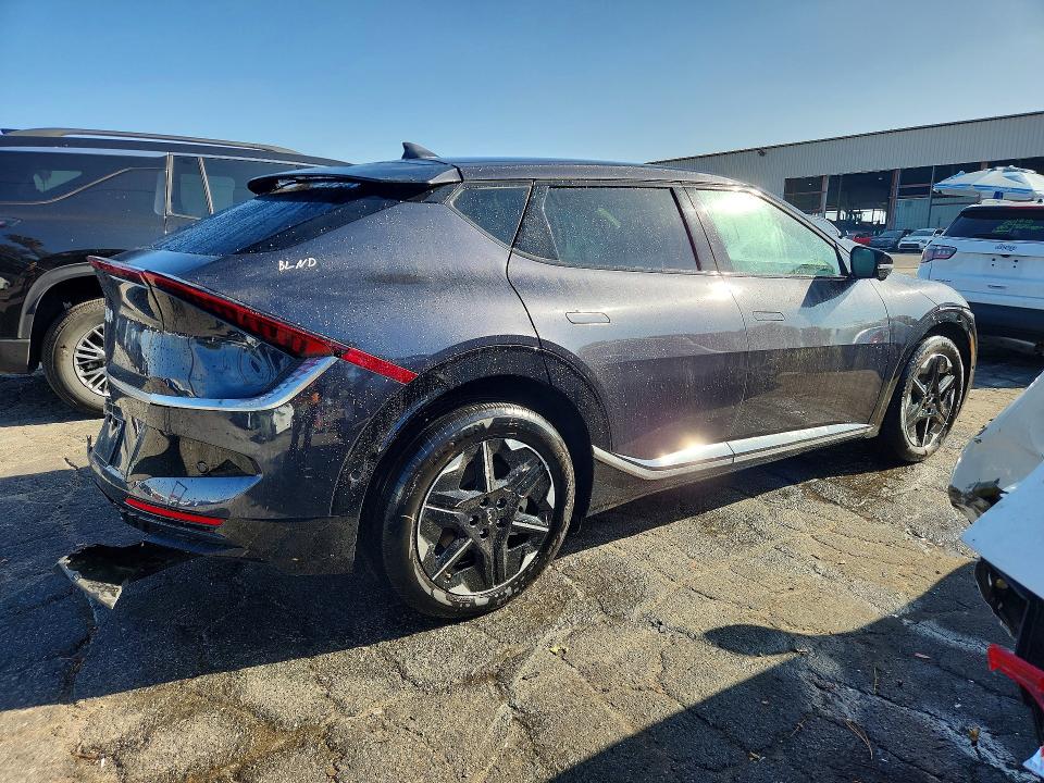 Photo 3 from auction – 2025 KIA EV6 with VIN 5XYC34JA7SG010461
