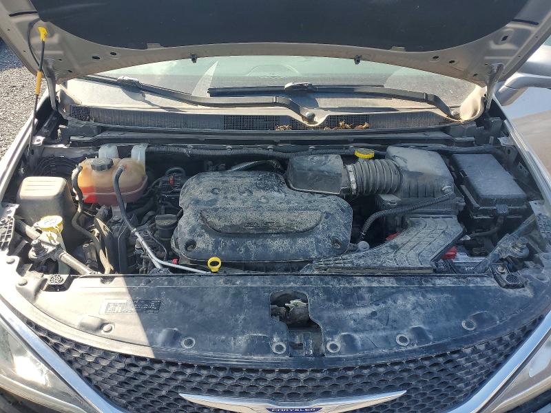 Снимка 12 от търг – 2020 CHRYSLER PACIFICA с VIN 2C4RC1BG3LR280263