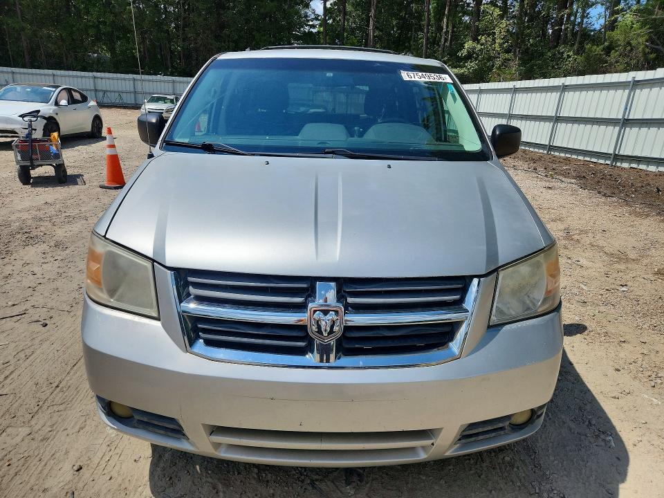 Photo 5 from auction – 2010 DODGE GRAND CARAVAN with VIN 2D4RN4DE3AR384226