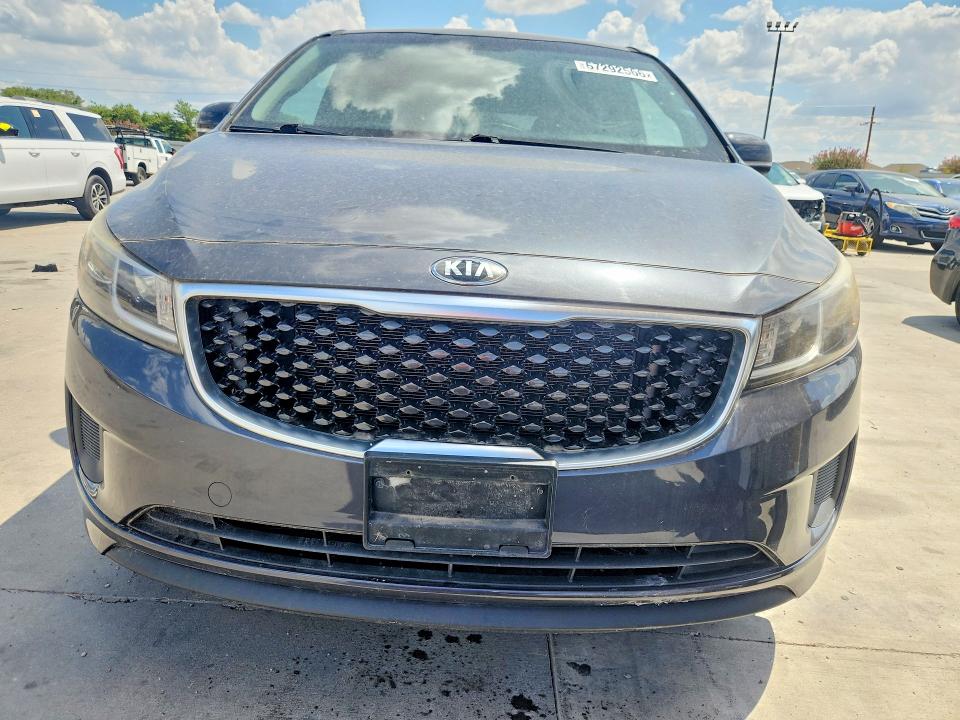 Photo 5 from auction – 2015 KIA SEDONA with VIN KNDMB5C14F6069471