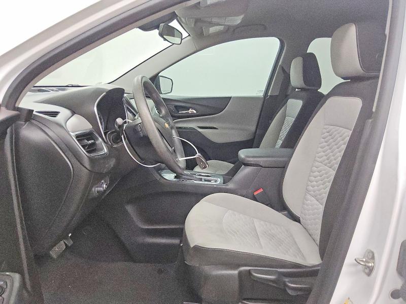 Photo 7 from auction – 2018 CHEVROLET EQUINOX with VIN 2GNAXHEVXJ6271134
