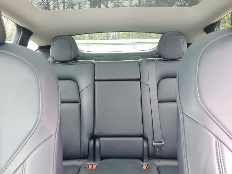 Photo 10 from auction – 2021 TESLA MODEL Y with VIN 5YJYGDEE0MF301000