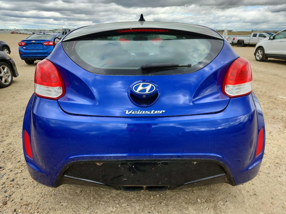 Zdjęcie 6 z aukcji – 2012 HYUNDAI VELOSTER z VIN KMHTC6AD4CU076371