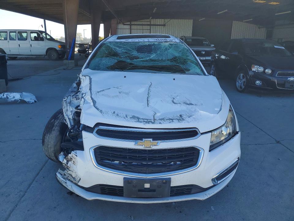 Снимка 5 от търг – 2016 CHEVROLET CRUZE LIMITED с VIN 1G1PE5SB1G7220270