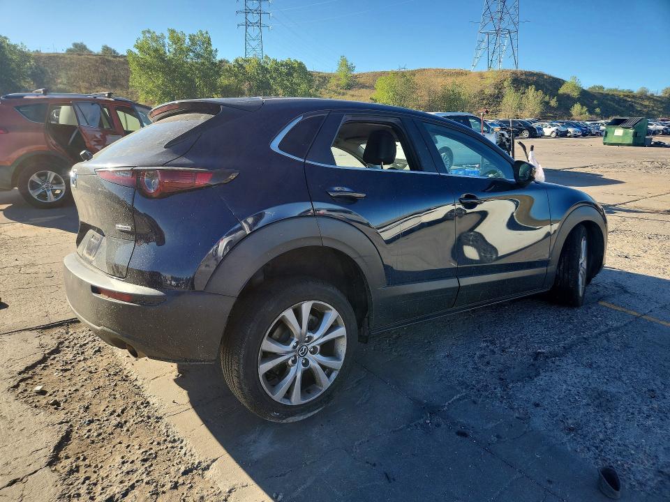 Фото 3 с аукциона – 2021 MAZDA CX-30 с VIN 3MVDMBBLXMM301367
