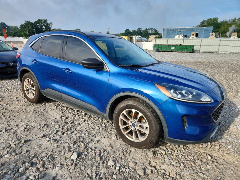 Photo 4 from auction – 2022 FORD ESCAPE with VIN 1FMCU0G62NUA43066